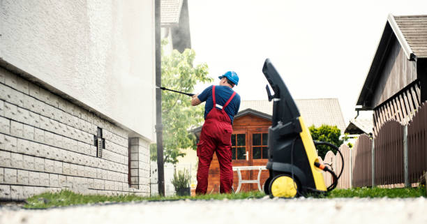 Best Fence Cleaning  in Colfax, IA